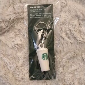 Starbucks 2025 Reusable Hot Cup Lid Stopper Keychain ✨ NWT ✨